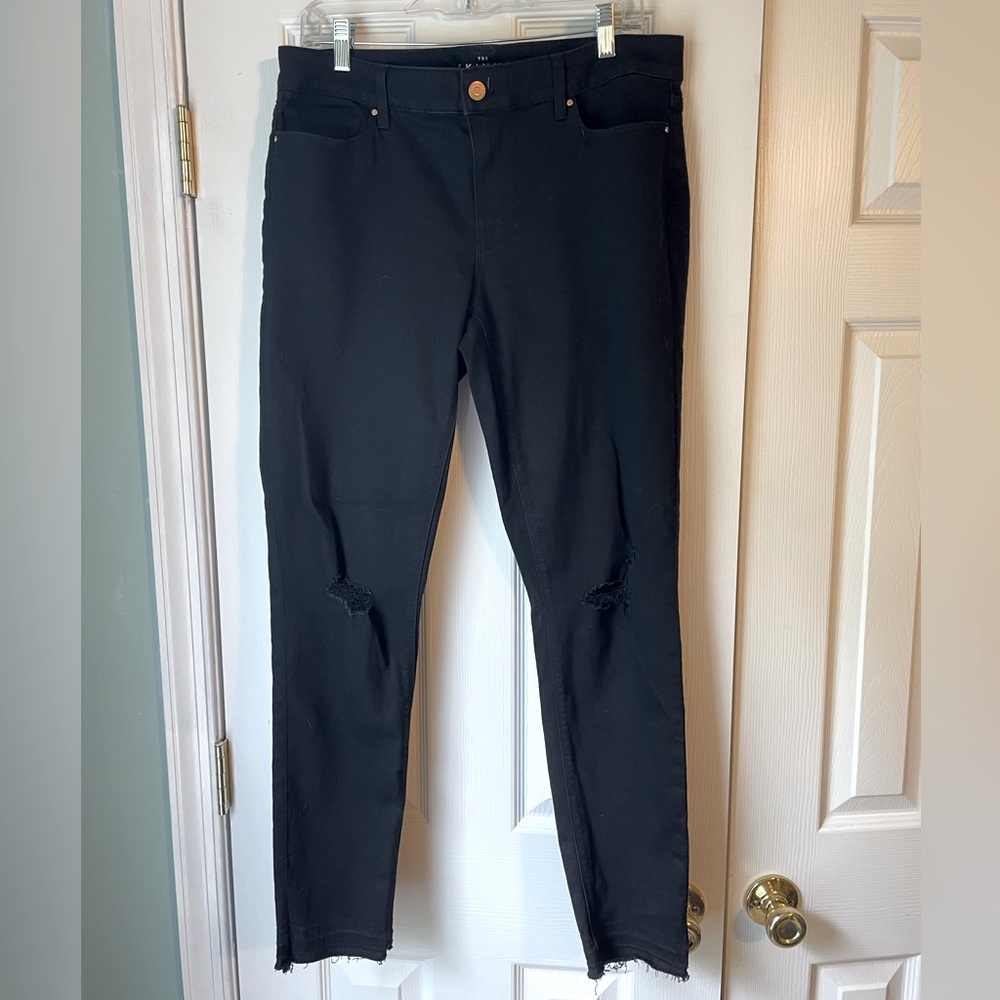 White House Black Market Skinny Ankle Jeans 12L.